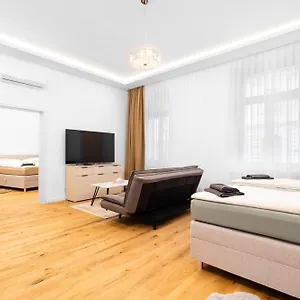 Lé David 1020 Apartamento